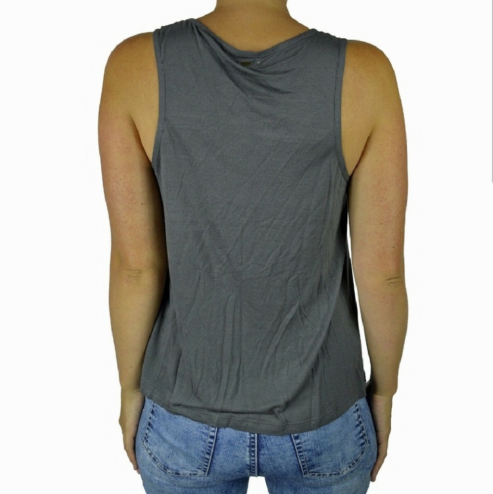 NEW! O'Neill top - Picture 3 of 3